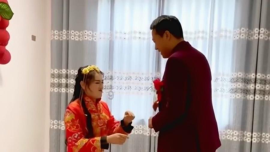 摩娜的时尚装扮