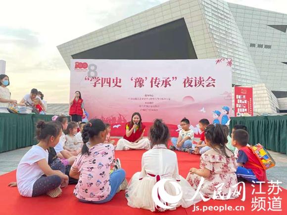 小艾比当海军